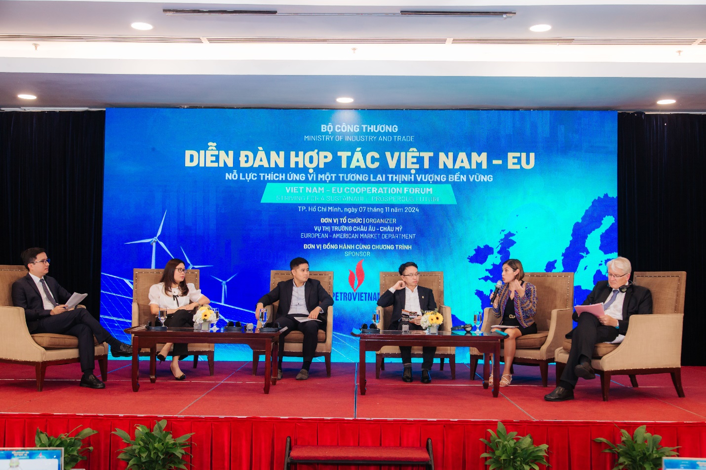 Diễn đàn “Hợp tác Việt Nam – EU: nỗ lực thích ứng vì một tương lai thịnh vượng bền vững”